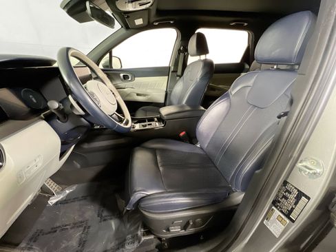 Used 2022 Kia Sorento SX Prestige w/ Panoramic Sunroof Package image 22