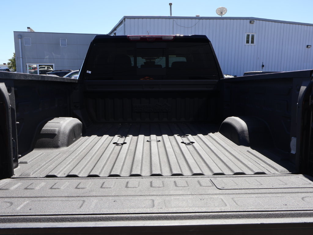 Used 2024 Chevrolet Silverado 2500 High Country w/ High Country Premium Package AWD/4WD image 13