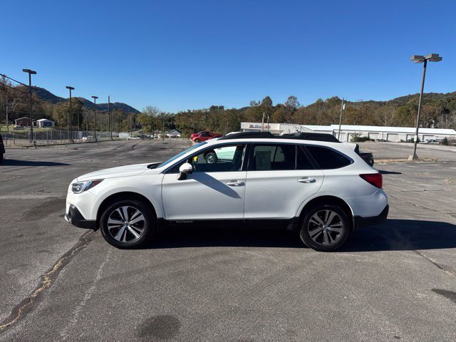 Used 2018 Subaru Outback 2.5i Limited AWD/4WD image 5