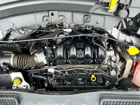 Used 2017 Ford Escape S image 17