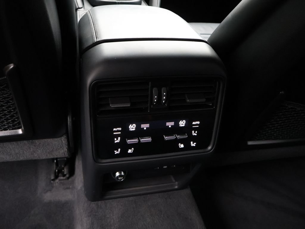 Certified 2024 Porsche Cayenne S AWD/4WD image 22