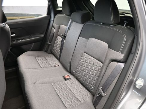 Used 2025 Nissan Kicks SV image 34