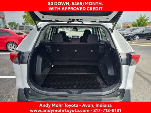 Used 2020 Toyota RAV4 LE AWD/4WD image 12