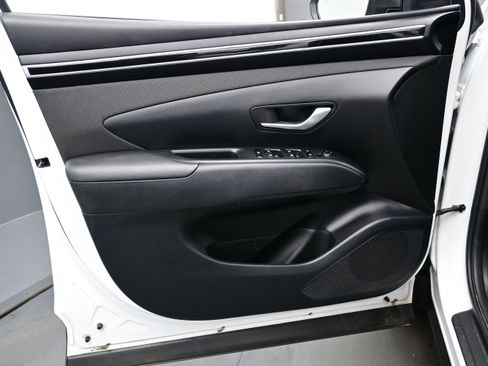 Certified 2023 Hyundai Tucson SEL w/ Convenience Package AWD/4WD image 9