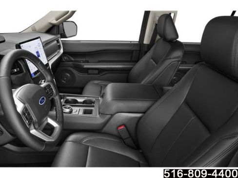 Used 2023 Ford Expedition XLT AWD/4WD image 10