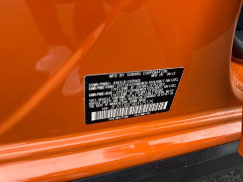 Used 2019 Subaru Crosstrek 2.0i w/ Eyesight System image 30