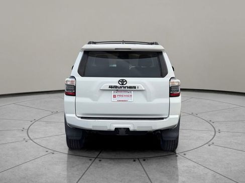 Used 2020 Toyota 4Runner SR5 Premium w/ Moonroof Package image 5
