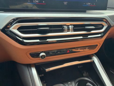 Used 2024 BMW M440i Coupe w/ Premium Package RWD image 29