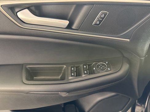 Used 2024 Ford Edge SEL w/ Convenience Package AWD/4WD image 19