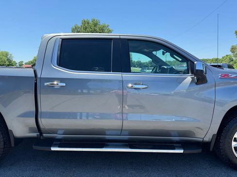 Used 2021 Chevrolet Silverado 1500 LTZ AWD/4WD image 39