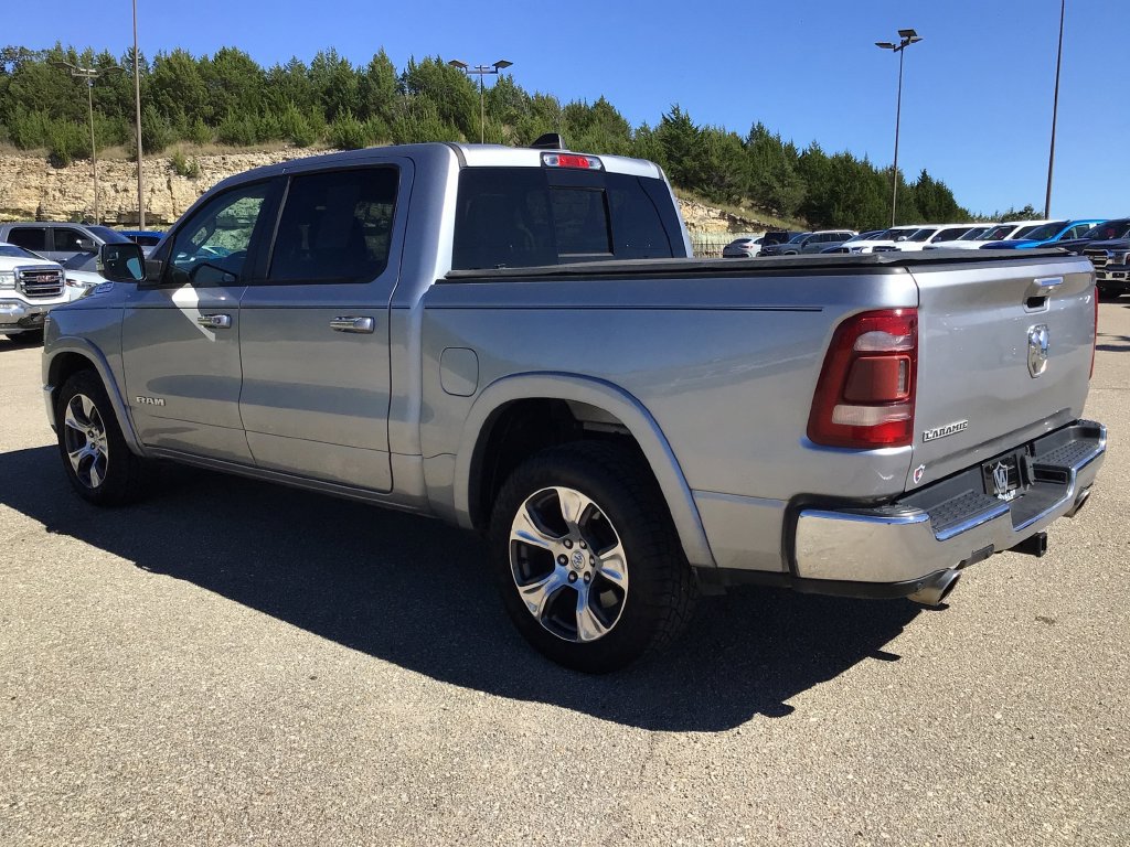 Used 2019 RAM 1500 Laramie RWD image 4