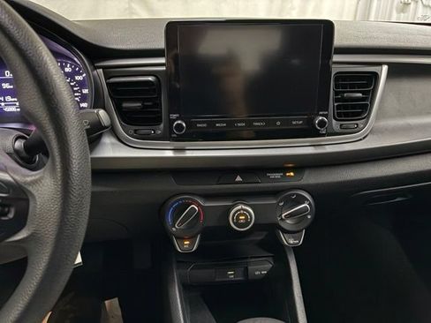 Used 2022 Kia Rio S FWD image 27