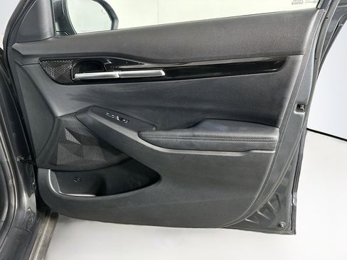 Used 2025 Kia Seltos S FWD image 33