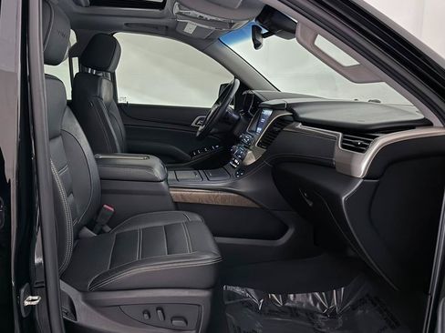 Used 2019 GMC Yukon Denali w/ Denali Ultimate Package AWD/4WD image 28