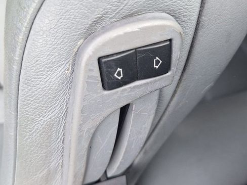 Used 2006 BMW 330Ci Convertible image 21