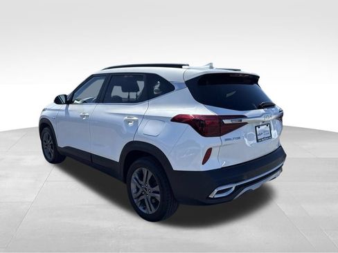 Certified 2023 Kia Seltos S AWD/4WD image 32
