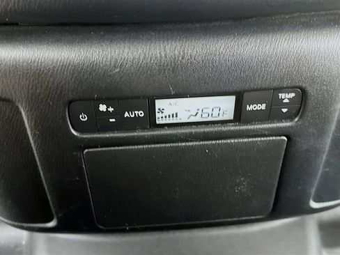 Used 2021 Nissan Armada SL RWD image 34