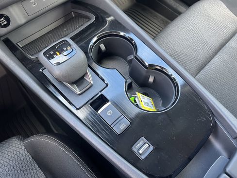 New 2026 Nissan Rogue SV image 7