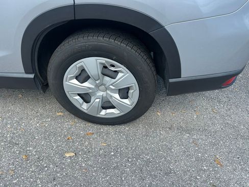 Used 2019 Subaru Forester image 9