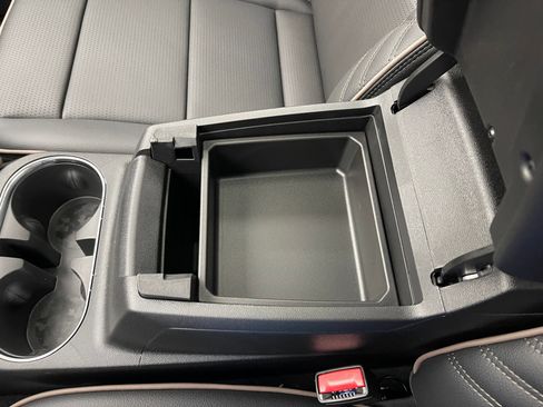 New 2026 GMC Canyon Denali AWD/4WD image 30