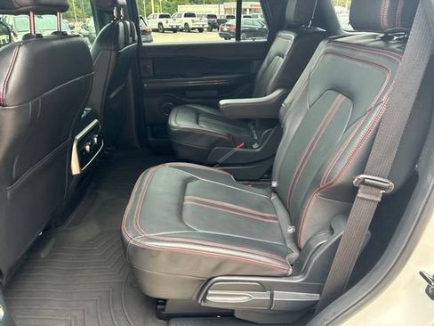 Used 2023 Ford Expedition Limited RWD image 8