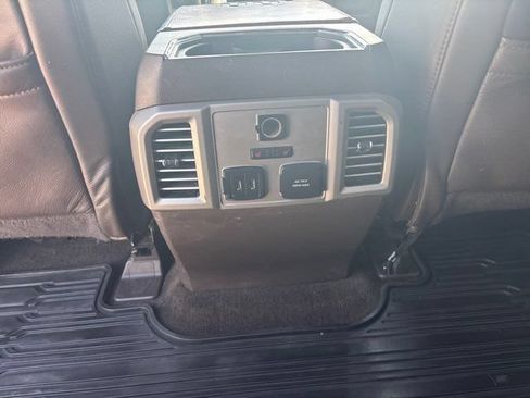 Used 2018 Ford F150 King Ranch w/ Equipment Group 601A Luxury AWD/4WD image 21