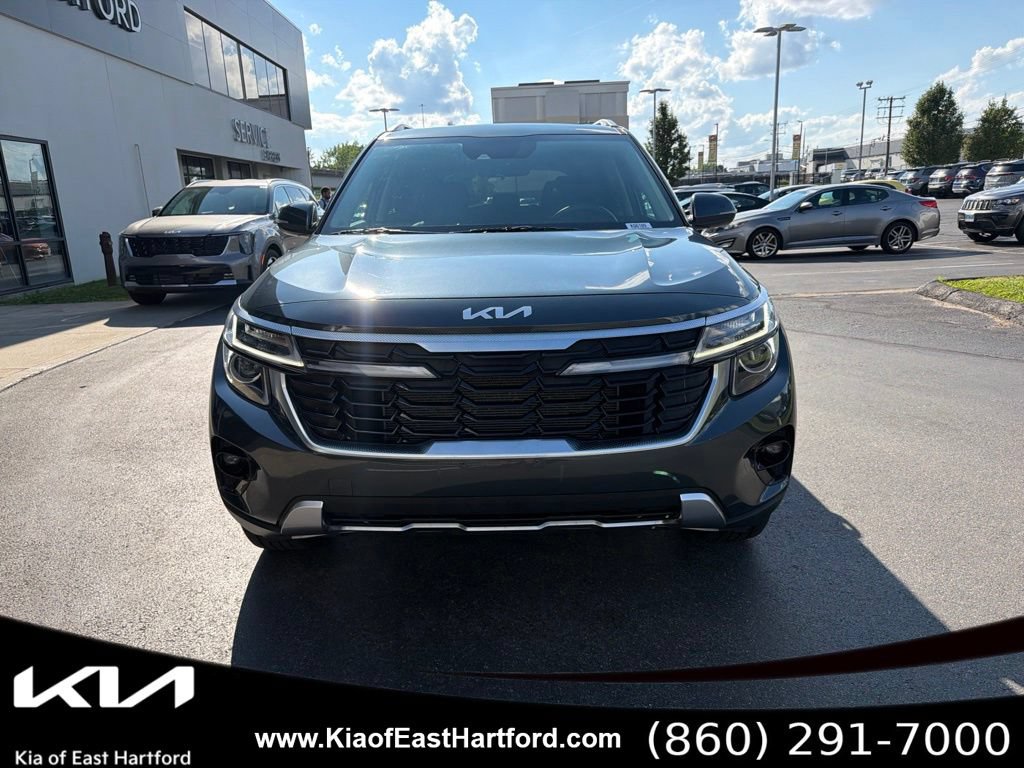 Certified 2024 Kia Seltos EX AWD/4WD image 4