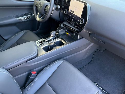 New 2026 Lexus NX 350 AWD image 13