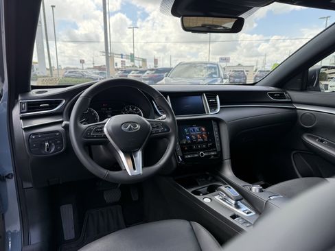 Certified 2025 INFINITI QX55 Luxe w/ Cargo Package AWD/4WD image 15