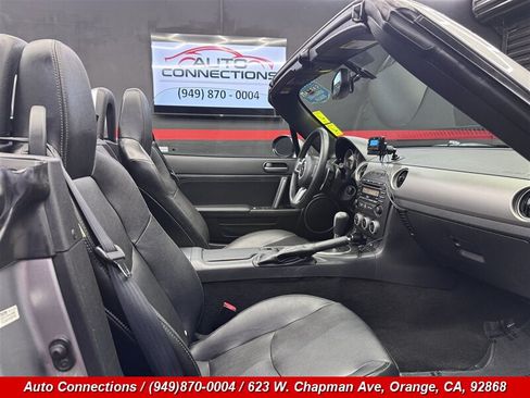 Used 2011 MAZDA MX-5 Miata Grand Touring w/ Premium Pkg RWD image 8