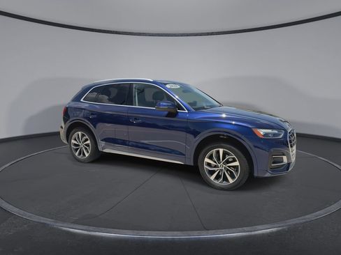 Used 2021 Audi Q5 2.0T Premium Plus w/ Premium Plus Package AWD/4WD image 2