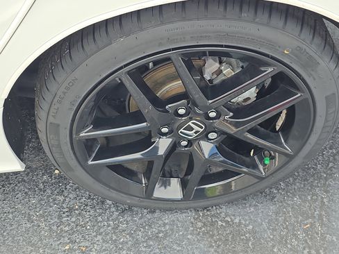 Certified 2023 Honda Civic Sport image 9