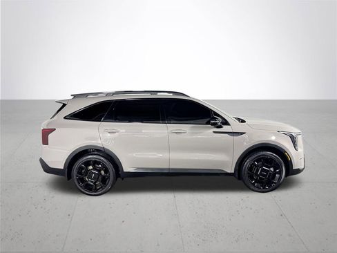 Used 2024 Kia Sorento SX Prestige image 5