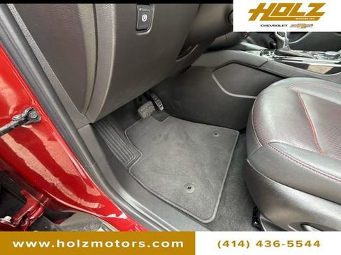 Certified 2023 Chevrolet Blazer RS w/ Driver Confidence II Package image 37