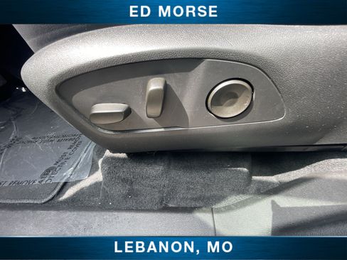 Certified 2026 GMC Acadia Elevation w/ Elevation Premium Package FWD image 33