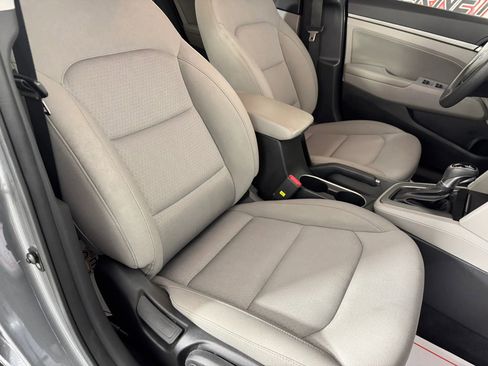 Used 2018 Hyundai Elantra SEL w/ Cargo Package image 31