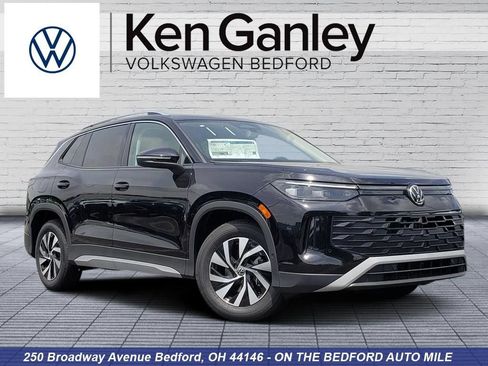 New 2026 Volkswagen Tiguan S FWD image 1
