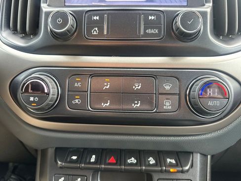 Used 2020 Chevrolet Colorado Z71 image 65