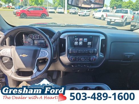 Used 2017 Chevrolet Silverado 1500 LT w/ LT Eassist Package AWD/4WD image 20