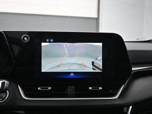 Used 2025 Chevrolet Equinox LT AWD/4WD image 18