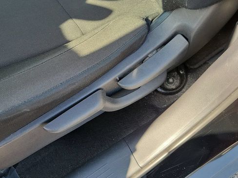 Certified 2024 Nissan Kicks S FWD image 15