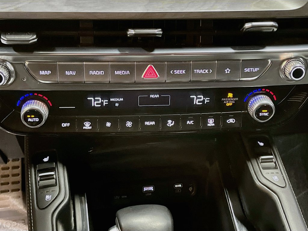 Used 2023 Kia Telluride SX X-Line AWD/4WD image 16