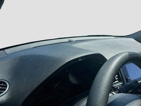 Used 2020 Honda HR-V EX image 9