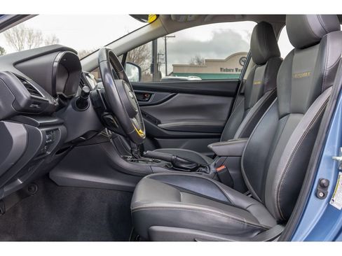 Used 2022 Subaru Crosstrek 2.5i Sport w/ Moonroof Package image 15