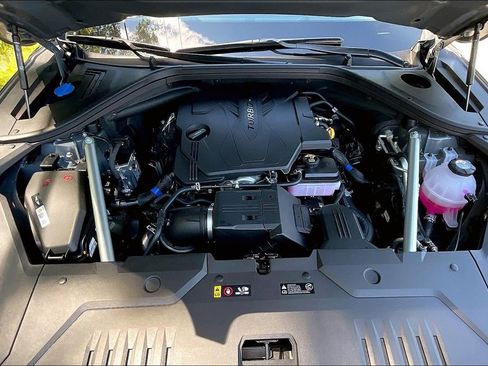 New 2026 Genesis GV70 2.5T Select image 11