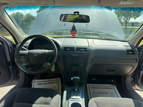 Used 2006 Ford Fusion SE FWD image 15