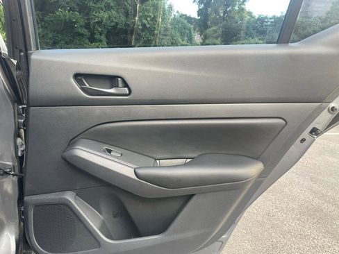 Used 2024 Nissan Altima 2.5 S FWD image 19