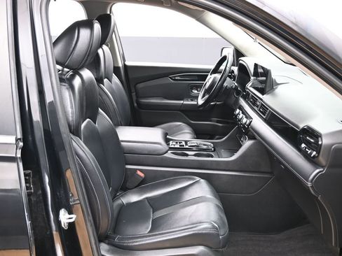 Used 2023 Honda Pilot EX-L image 39