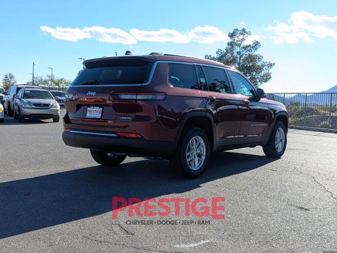 New 2026 Jeep Grand Cherokee L Laredo AWD/4WD image 5