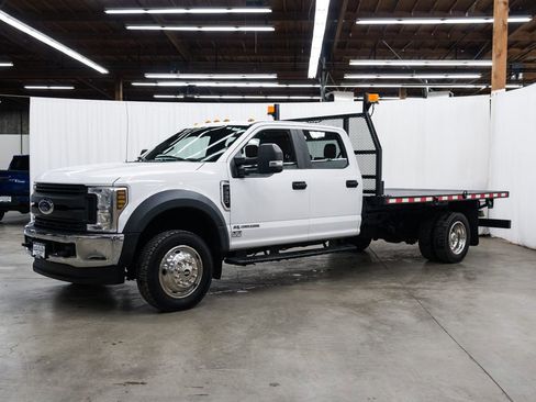 Used 2019 Ford F550 4x4 Crew Cab Super Duty image 3